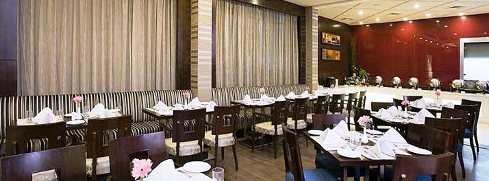 1881/The Manor - Bareilly 05.jpg